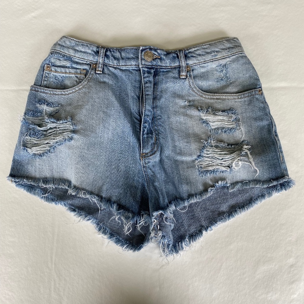 Garage Denim Distressed Light Blue Shorts, Junior USA Size 3, EUC, 100% Cotton